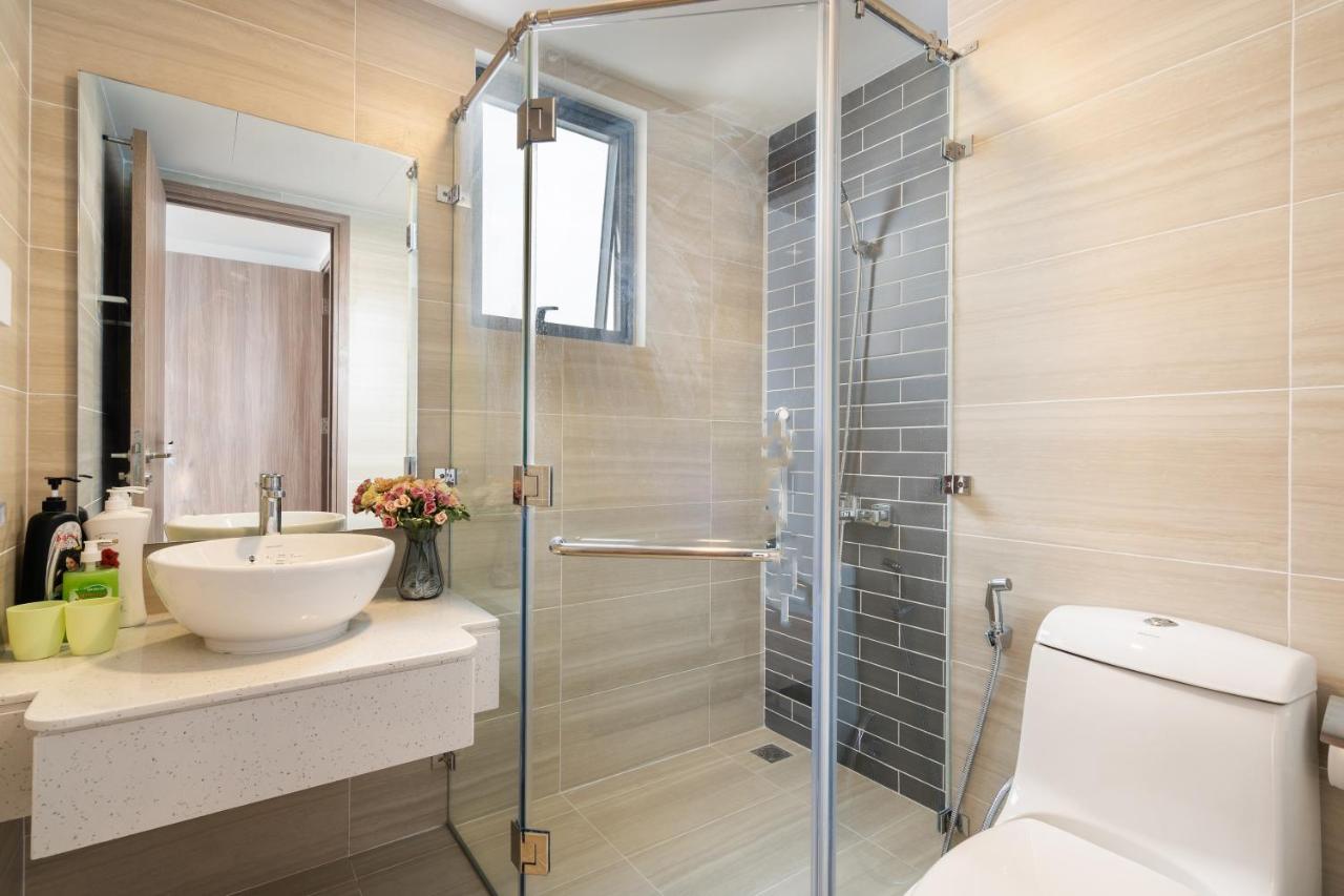 1St District/3Br Luxurious Apartment-The Soho Хошимин Екстериор снимка
